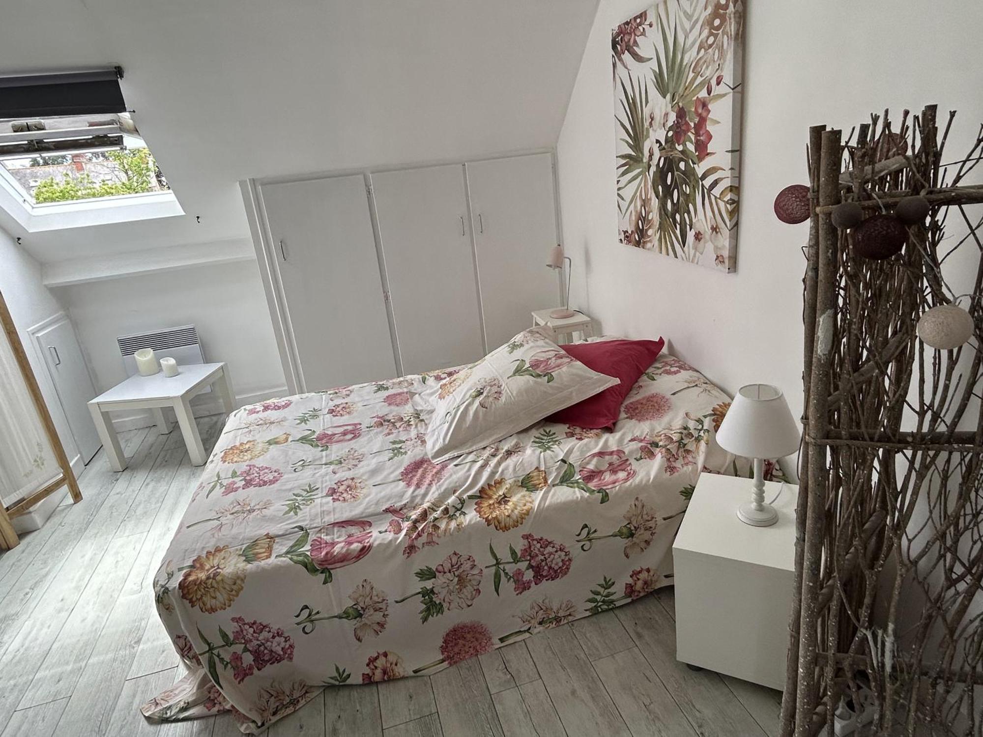 Le Cocon Rouge - Studio En Plein Centre Historique Lamballe Exteriér fotografie